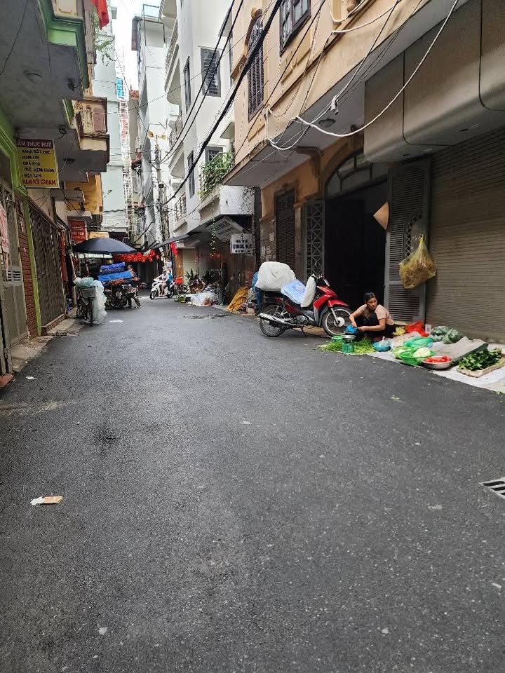 Đất nền Hoàng Văn Thái, Đống Đa 51m² giá 16 tỷ - Ô tô vào tận nhà!