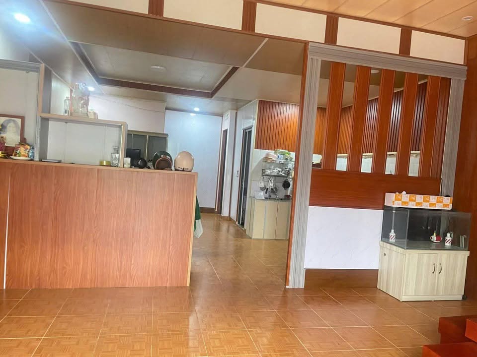 Nhà phố Đà Lạt 98m² giá 1.7 tỷ - Gần trường Yersin, tiện nghi đầy đủ!