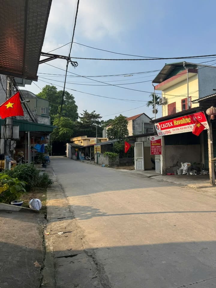 Bán đất tại Chợ Mới Đồng Xuân, Thanh Ba, 120m² giá 2.2 tỷ - Vị trí đắc địa cho kinh doanh!