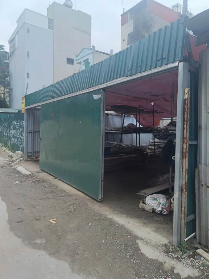 Đất nền trung tâm quận Ba Đình 77m² giá 2x tỷ - Đầu tư sinh lời hấp dẫn!