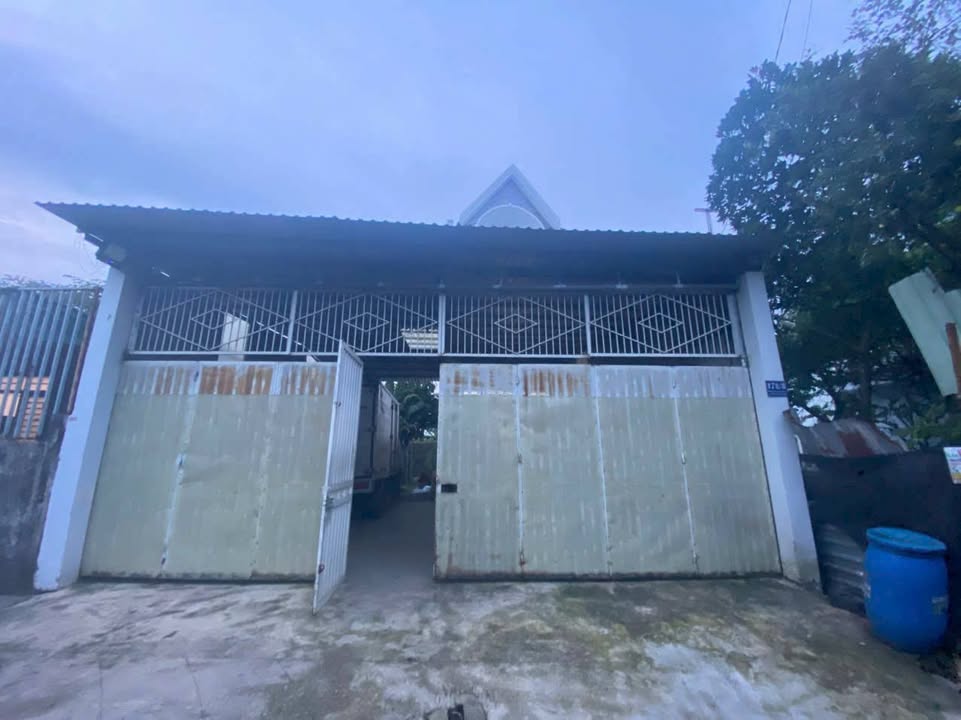 Nhà 1 trệt 1 lầu Tân Phú Trung Củ Chi 208m² giá 5 tỷ - Sẵn sàng vào ở!