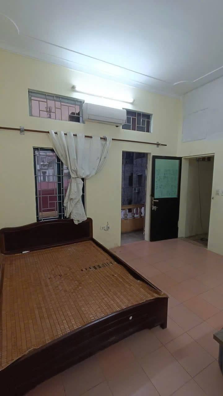 Phòng cho thuê tại 590 Láng, Đống Đa, 55m² - Vào ở ngay, tự do giờ giấc!