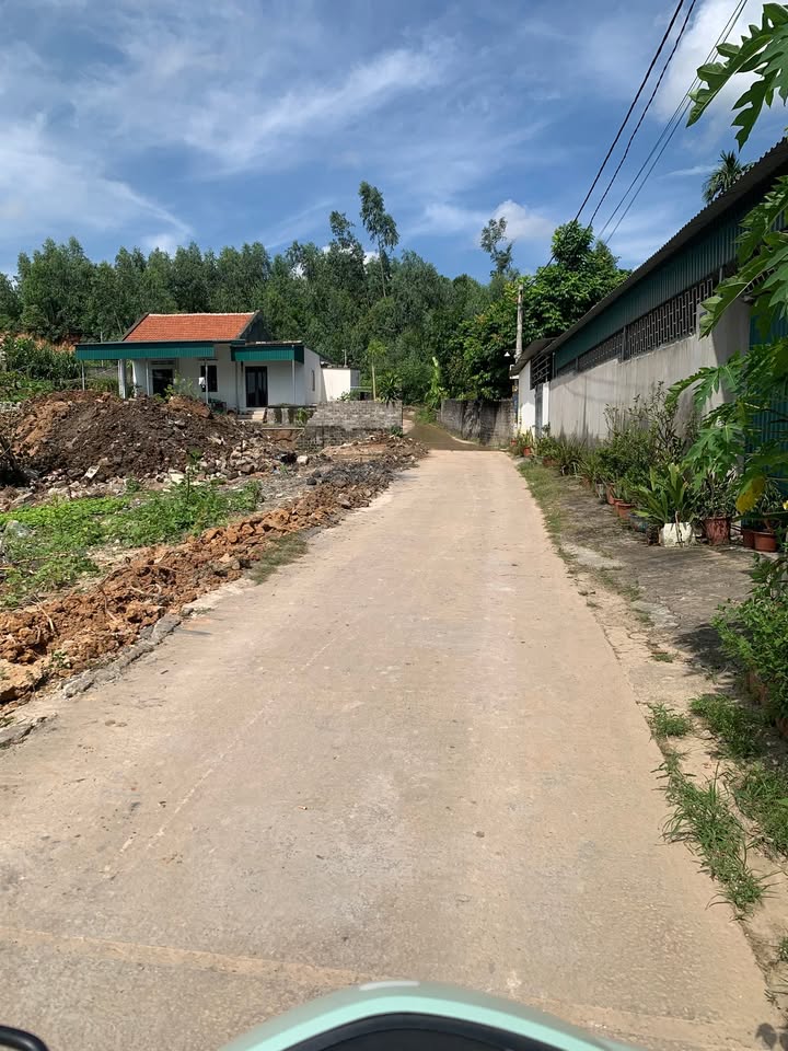 Đất nền 90m² tại Quang Trung, Uông Bí - Chỉ 1 tỷ, cơ hội vàng không thể bỏ lỡ!