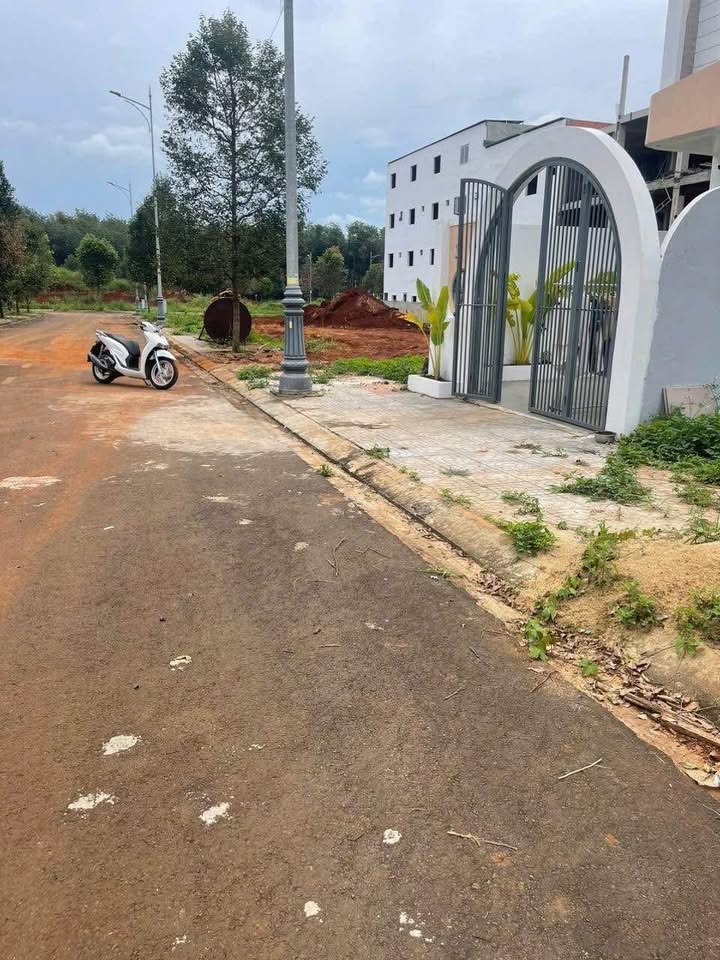 Đất nền Khu đô thị Ân Phú Buôn Ma Thuột 100m² giá 3.29 tỷ - Tiềm năng bùng nổ trong tương lai!