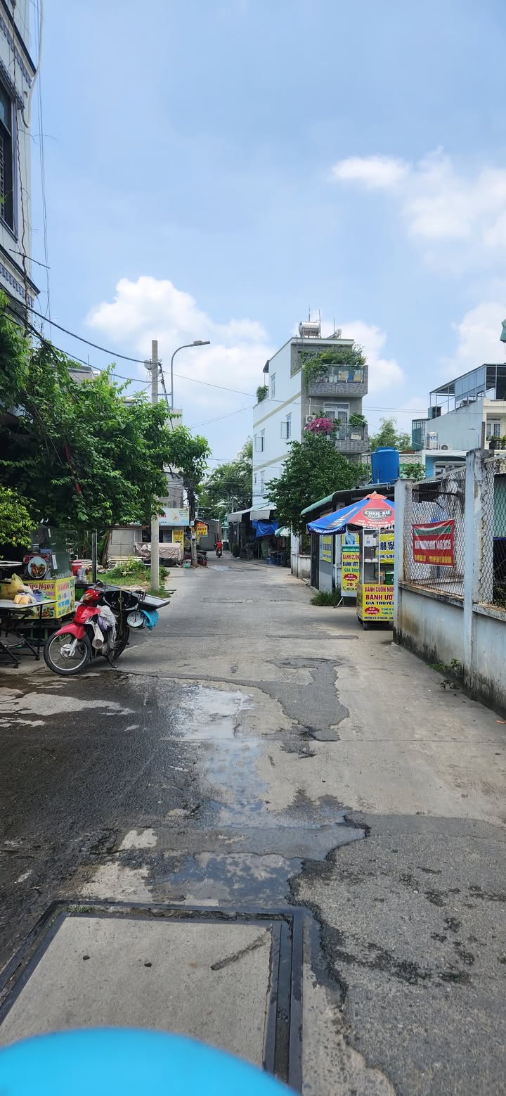 Đất thổ cư 62m² giá 4.6 tỷ - Kinh doanh thuận lợi tại Tân Phú