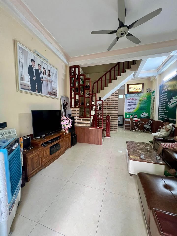 Nhà 2 tầng Phú Thọ, Hạc Thành 52m² giá 2 tỷ - Chính chủ bán gấp!