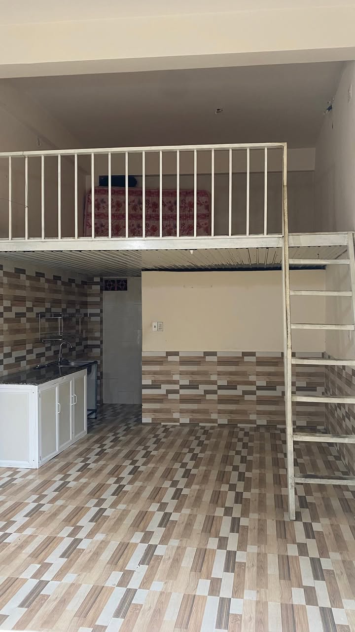 Căn phòng cho thuê tại Đà Lạt 50m² - Gần ngã năm đại học, giá chỉ 3 triệu!