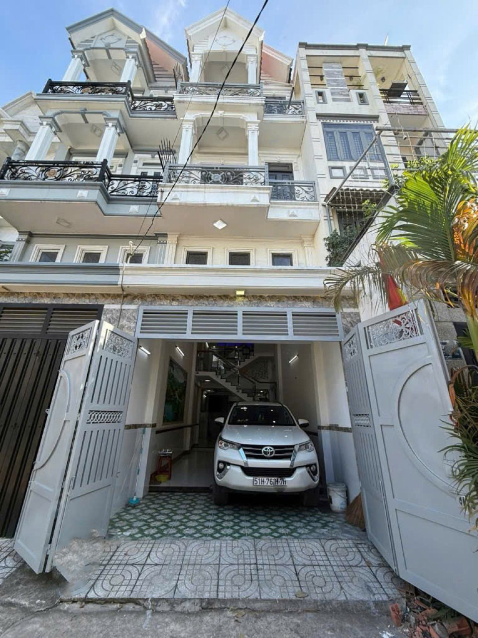 Nhà riêng 4 tầng HXT 68m² Lâm Thị Hố Quận 12 giá 5.9 tỷ - Đầu tư sinh lời!