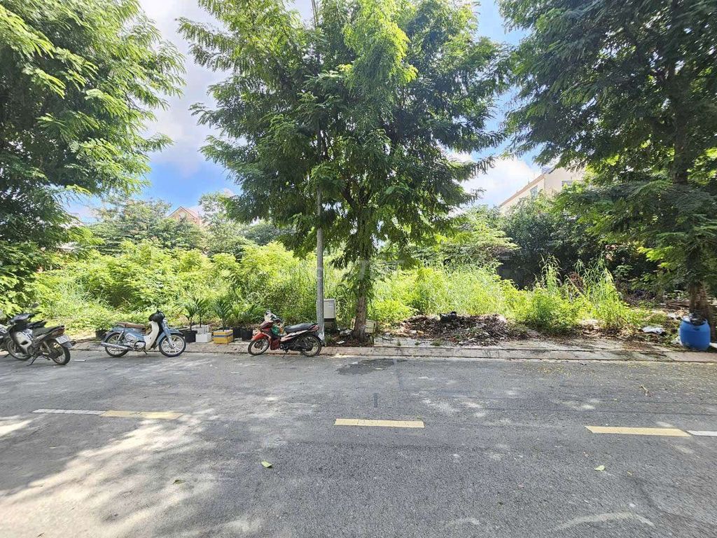 Đất nền KDC Central Garden Lái Thiêu 102m² giá 4.2 tỷ - Tiềm năng đầu tư cao!