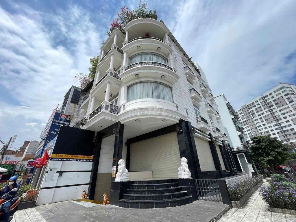 Căn góc 2 mặt tiền Kha Vạn Cân Thủ Đức 216m² giá 150 triệu - Vị trí đắc địa cho thuê!