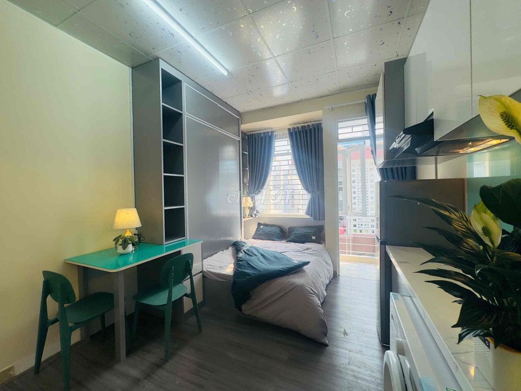 Căn hộ 1 phòng ngủ Bình Thạnh 30m² chỉ 5.9 triệu - Full nội thất, ban công thoáng mát!