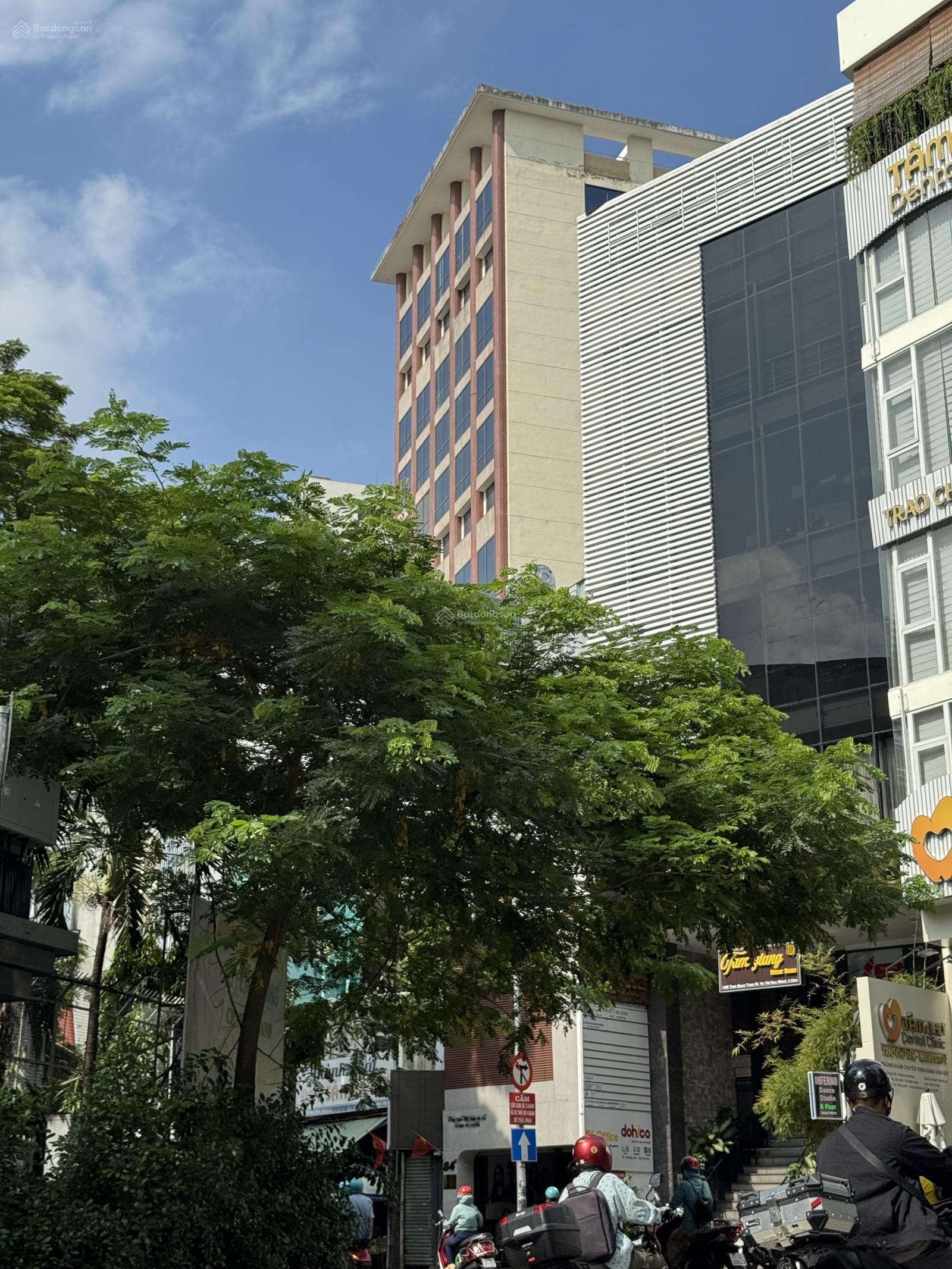 Văn phòng cho thuê 100m² tại Trần Quốc Toản, Quận 3 - Không gian lý tưởng cho doanh nghiệp phát triển!