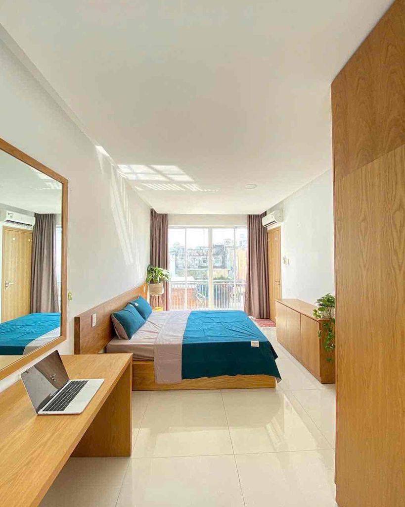Studio Đào Duy Từ 35m² giá 6.3 triệu - Full nội thất, ban công thoáng mát!