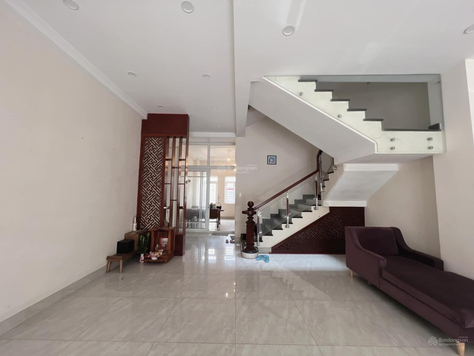 Cho thuê nhà riêng quận 9 120m² giá 22 triệu - Đầy đủ nội thất, vị trí đẹp