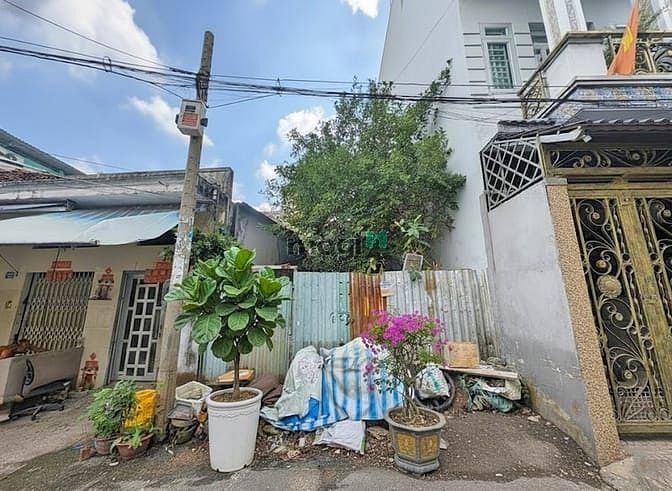 Đất thổ cư 200m² hẻm 743/ Tỉnh Lộ 10, Bình Trị Đông, 16.5 tỷ - Sổ hồng riêng, dễ dàng di chuyển!