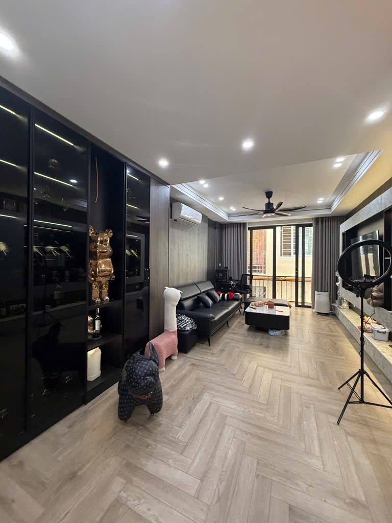 Căn hộ Hateco Hoàng Mai 85m² giá 5.8 tỷ - Lô góc thoáng sáng, sổ đỏ chính chủ!