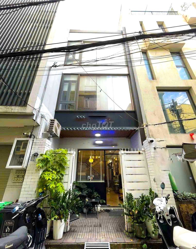 Cho thuê nhà nguyên căn đường xe hơi - Nguyễn Thị Minh Khai, Đa Kao, Quận 1 giá 30 triệu