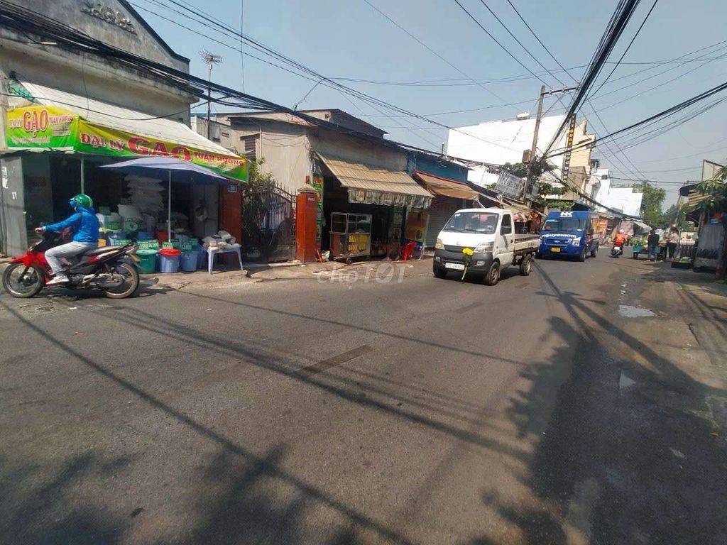 Nhà phố mặt tiền kinh doanh Bế Văn Đàn gần cầu Sóng Thần p.An Bình 88m² giá 9 tỷ - Đầu tư sinh lời!