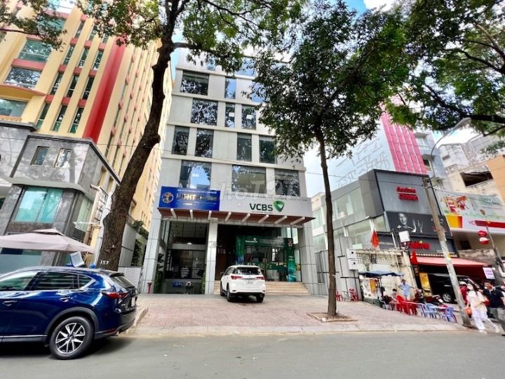 Cho thuê nhà mặt tiền Đường Phạm Ngọc Thạch, Quận 3, 800m² - Vị trí đắc địa, thích hợp cho văn phòng!