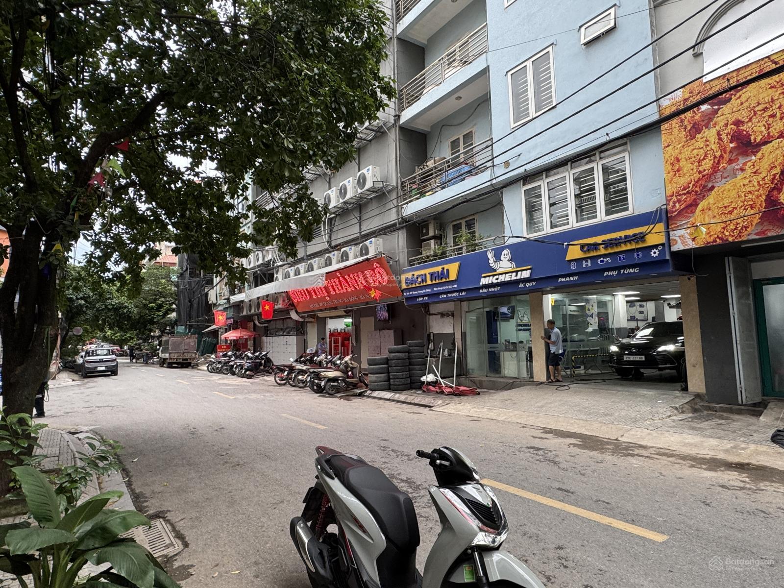 Nhà mặt phố Lý Thường Kiệt, Hà Đông 35m² giá 10.6 tỷ - Cơ hội đầu tư hiếm có!