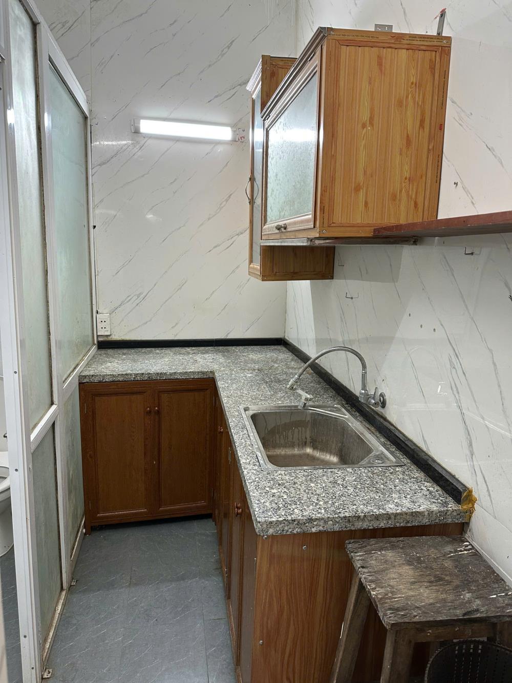 Nhà riêng cho thuê Ngõ 612 Đê La Thành 33m² giá 7,5 triệu - Ô tô đỗ đầu ngõ!