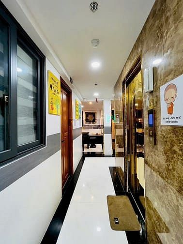 Bán căn hộ dịch vụ Dương Quảng Hàm 600m² giá 40 tỷ - Kinh doanh sầm uất, đầy đủ nội thất!