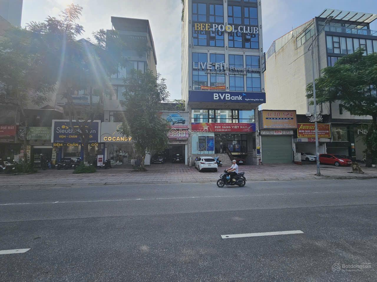 Cho thuê nhà mặt phố Nguyễn Văn Cừ, Long Biên 70m² giá 40 triệu - Vị trí cực đẹp, kinh doanh thuận lợi!