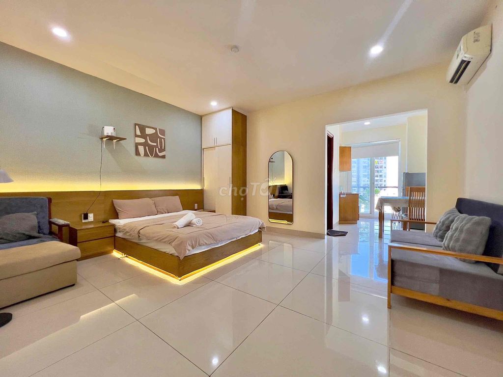 Căn hộ 1PN ban công view Landmark quận Bình Thạnh 60m² giá 10.5 triệu - Không chung chủ, an ninh tuyệt đối!