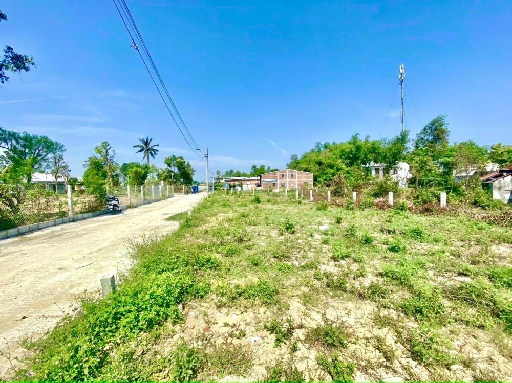 Đất nền Hòa Tiến 235m² giá 1.39 tỷ - Cơ hội đầu tư tuyệt vời!