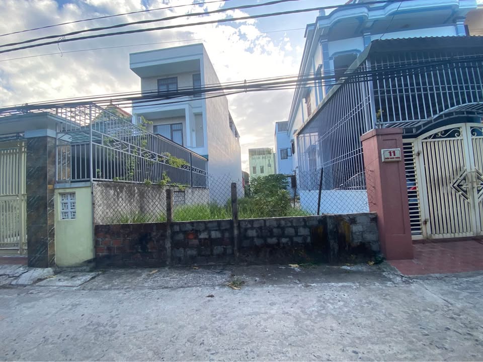 Bán FrontHouse đường Trần Khát Chân, Đồng Phú, 192m² - Vị trí đắc địa, giá tốt!