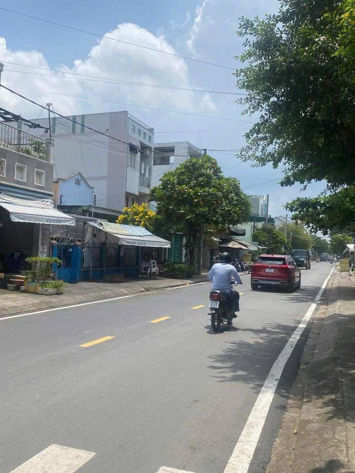 Mặt tiền kinh doanh Hoàng Diệu 2 Thủ Đức giá 10.5 tỷ - Vị trí đắc địa gần Đại học Ngân hàng!