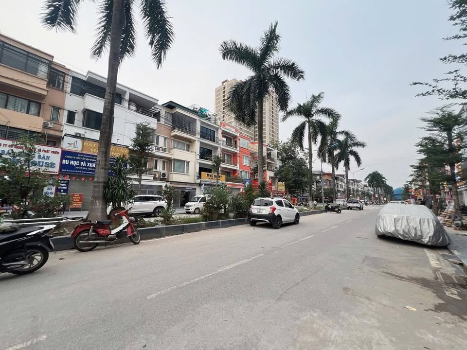 Nhà liền kề Tân Tây Đô 91.5m² giá 18 tỷ - Kinh doanh đắc địa, sổ đỏ chính chủ!