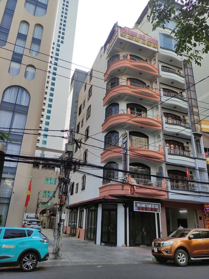 Bán FrontHouse mặt tiền Hùng Vương Nha Trang 84.9m² giá chỉ 33.5 tỷ - Đầu tư sinh lời tốt!