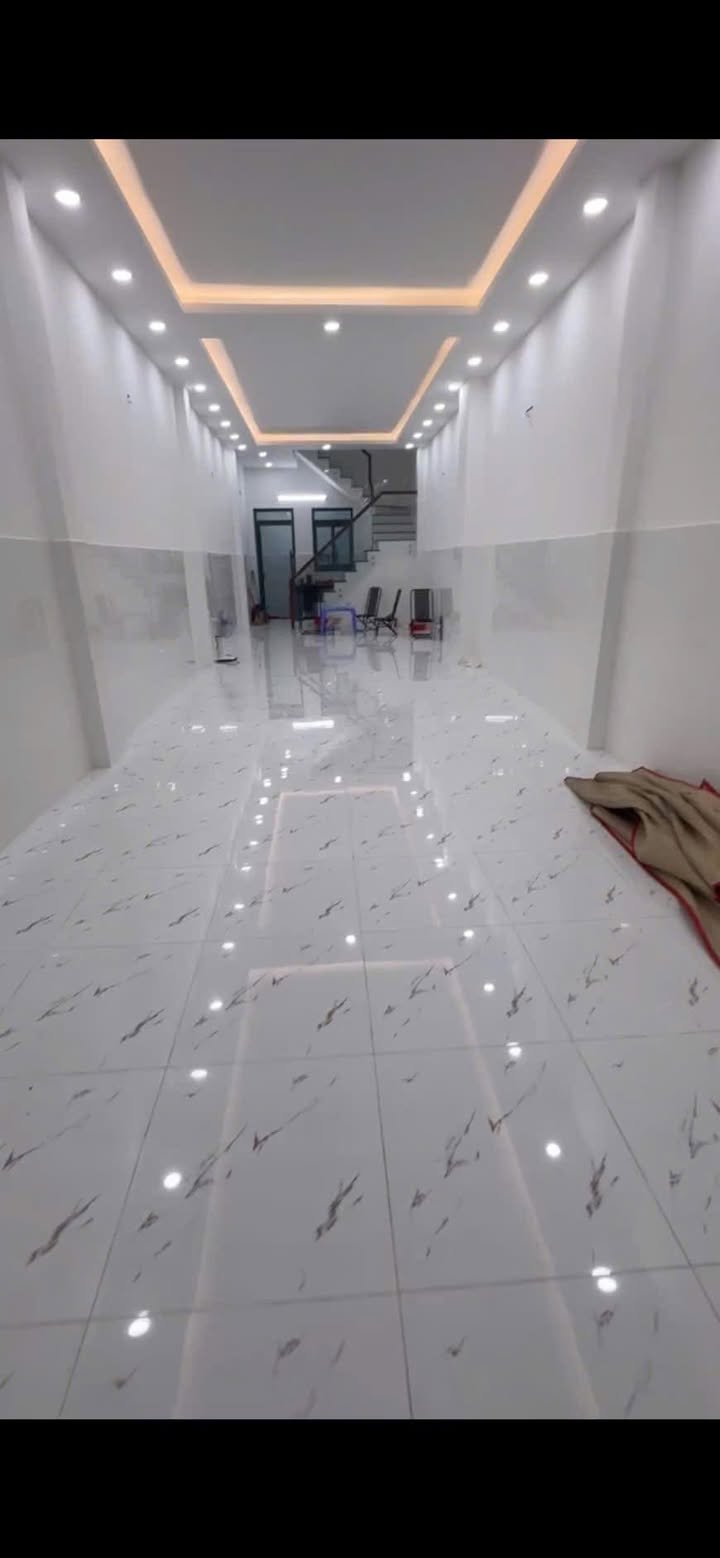 Nhà cho thuê mặt tiền kinh doanh đường Tô Hiệu, Tân Thới Hòa, 108m² - Thích hợp làm văn phòng, spa!