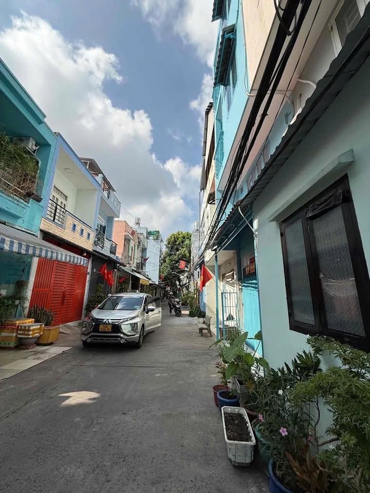 Nhà cho thuê hẻm đường số 16, Bình Hưng Hòa, Bình Tân 50m² - Giá 10 triệu/tháng