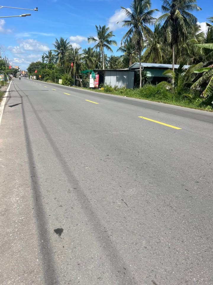 Đất mặt tiền Quốc lộ 57B Thới Lai 1300m² giá 5 tỷ - Cơ hội đầu tư tuyệt vời!