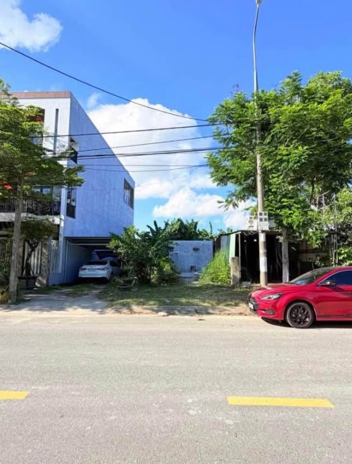 Đất Ngọc Hồi 115m² giá 5 tỷ - Ô tô đỗ cửa, khu vực tiềm năng!