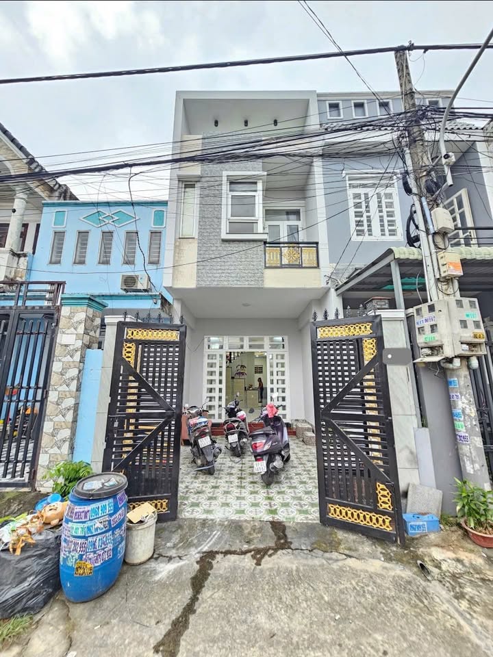 Nhà Trệt Lầu 74,3m² Tân Đông Hiệp, Dĩ An - Gần Chợ Dĩ An, Giá 4.65 Tỷ!