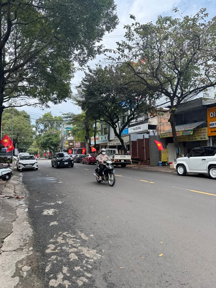 Nhà mặt tiền Hoàng Diệu, Buôn Ma Thuột 52m² giá 8.5 tỷ - Kinh doanh sầm uất!