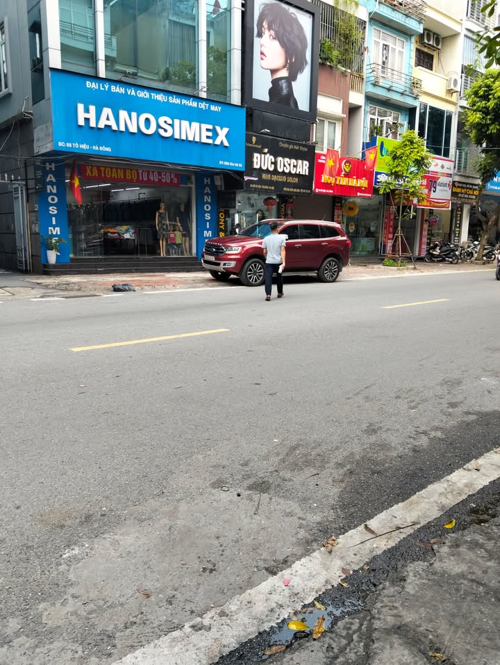 Nhà mặt phố Lê Hồng Phong, Hà Đông 50m² giá 15 tỷ - Đầu tư sinh lời cực tốt!