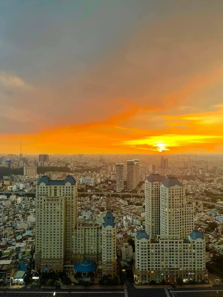 Căn hộ Vinhomes Central Park quận Bình Thạnh 77m² giá 8.25 tỷ - View thành phố tuyệt đẹp!