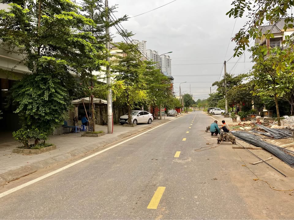 Đất biệt thự khu dân cư số 10 Thịnh Đán 250m² giá 7.5 tỷ - Đối diện công ty Kim Cương!