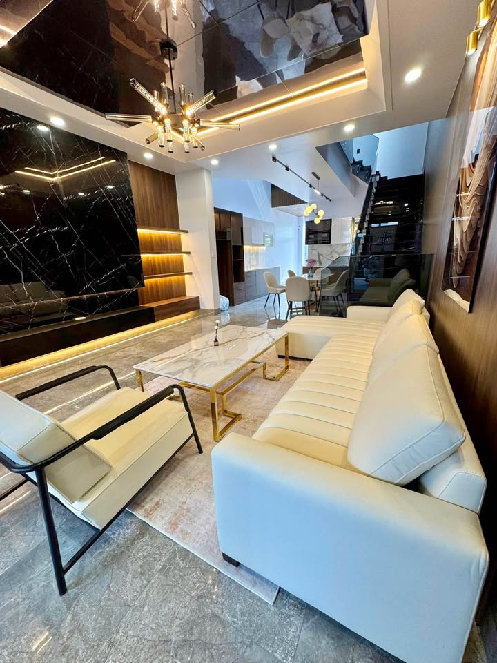 FrontHouse Trà Vinh 100m² giá thỏa thuận - Nội thất cao cấp, sẵn sàng vào ở!