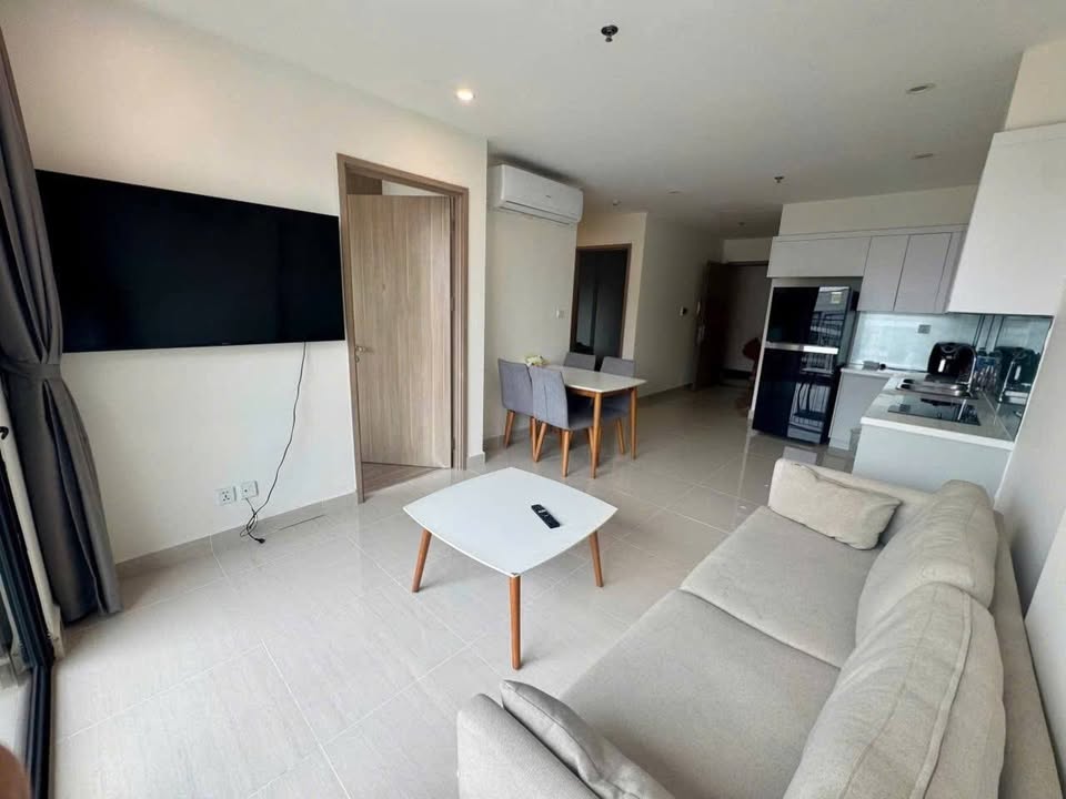 Căn hộ 2 phòng ngủ S2.10 Long Biên 8 triệu - Full nội thất, vào ở ngay!