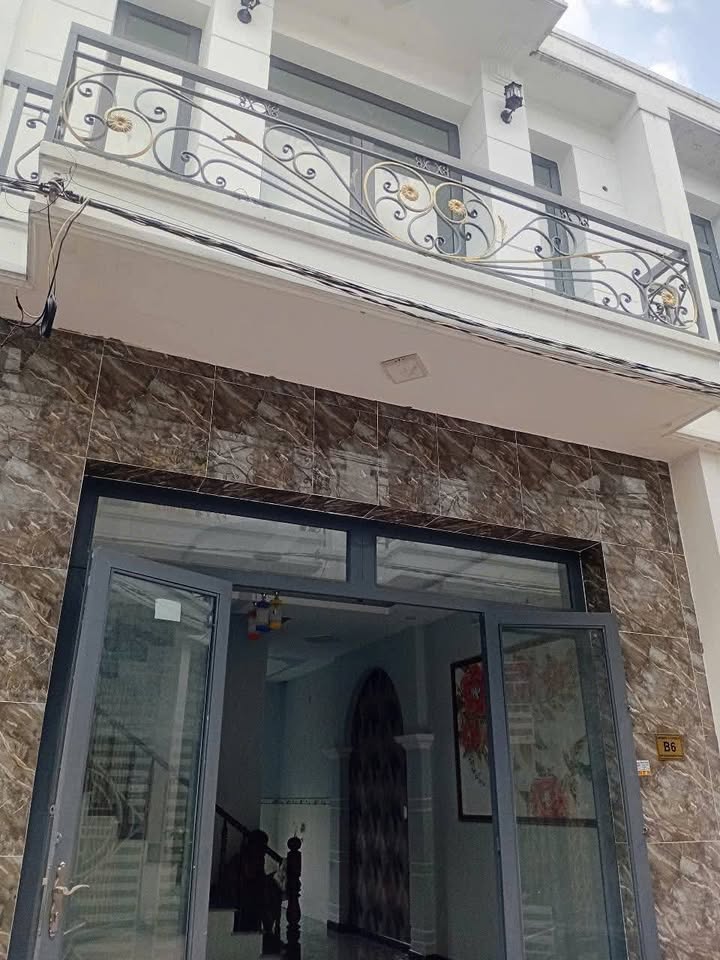 Nhà cho thuê tại khu công nghiệp Cầu Tràm, Long An - 2PN, 3 triệu/tháng, ô tô vào tận nhà!