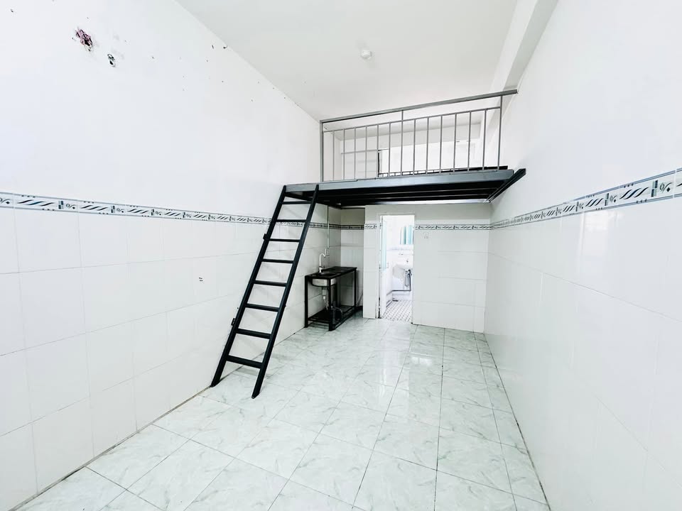 Phòng cho thuê quận Tân Phú 2.7 triệu - Gần Aeon Mall chỉ 50m!