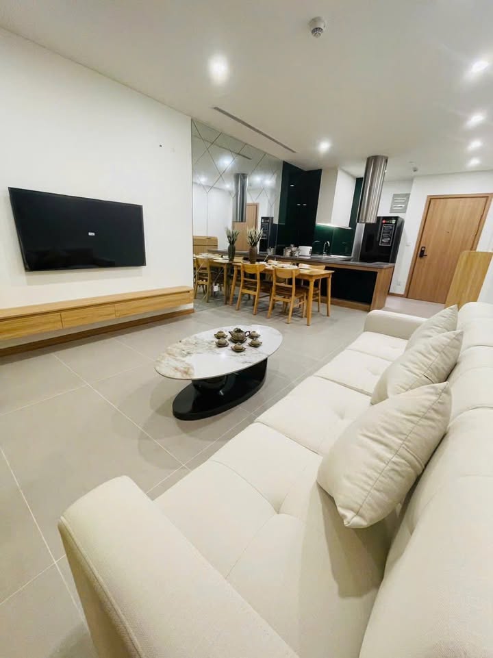 Căn hộ 2 phòng ngủ Sam Tower Đà Nẵng 69m² giá 5.6 tỷ - View đẹp, tiện nghi đẳng cấp!