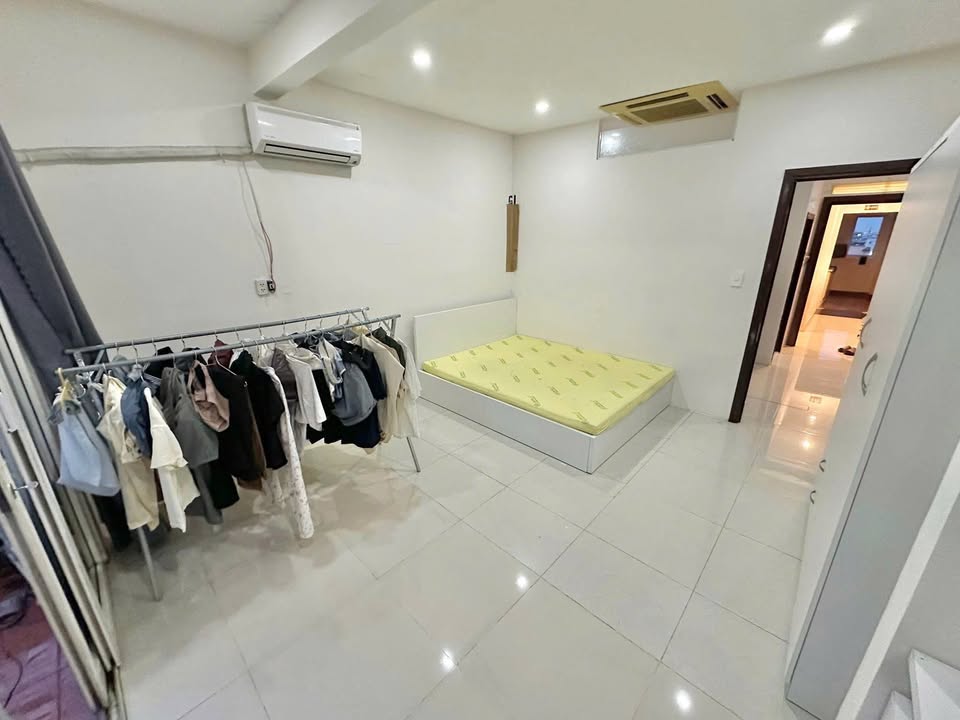 Phòng trọ cho thuê tại 285 Cách Mạng Tháng 8, Quận 10 - Full nội thất, bảo vệ 24/7!