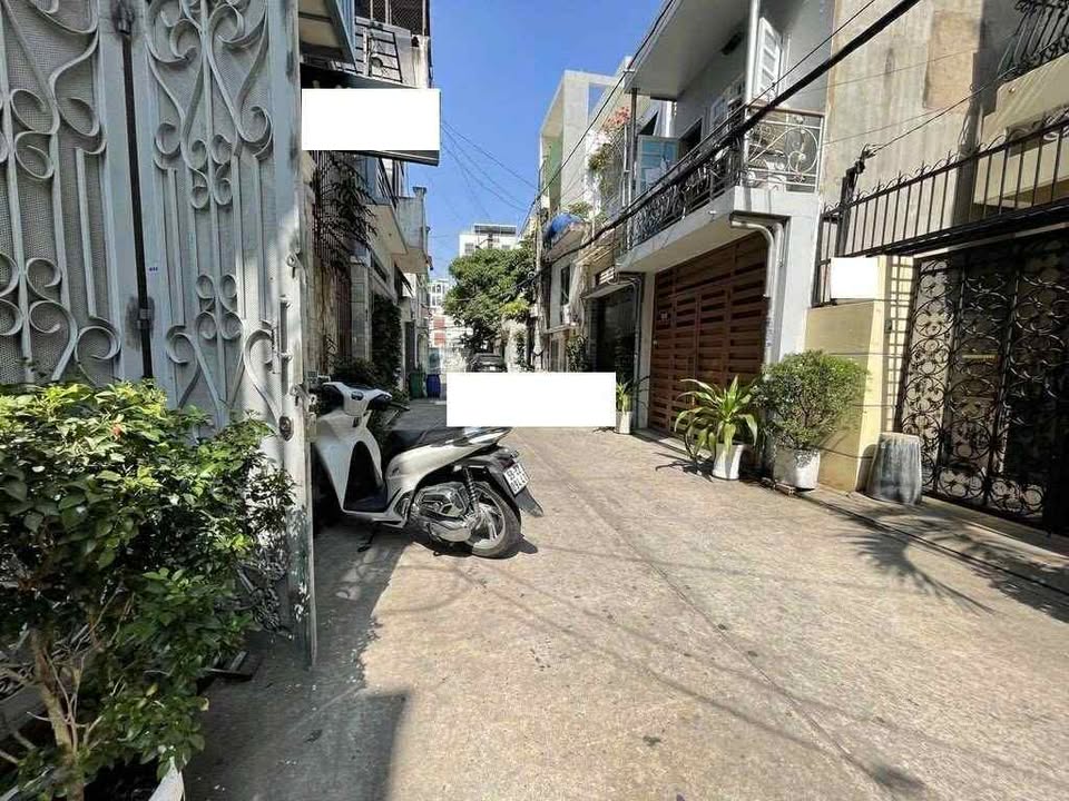 Nhà cho thuê đường Thích Minh Nguyệt, Tân Bình 40m² - Hẻm xe hơi, giá 12 triệu