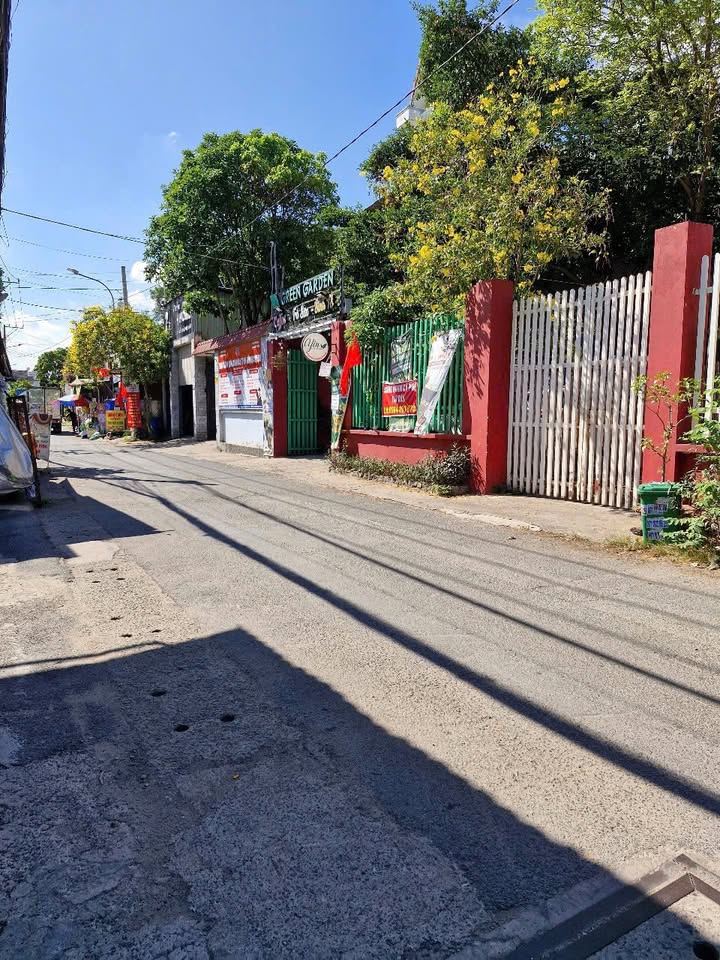 Đất nền Thủ Đức 623.9m² giá 25.5 tỷ - Cơ hội đầu tư tuyệt vời!